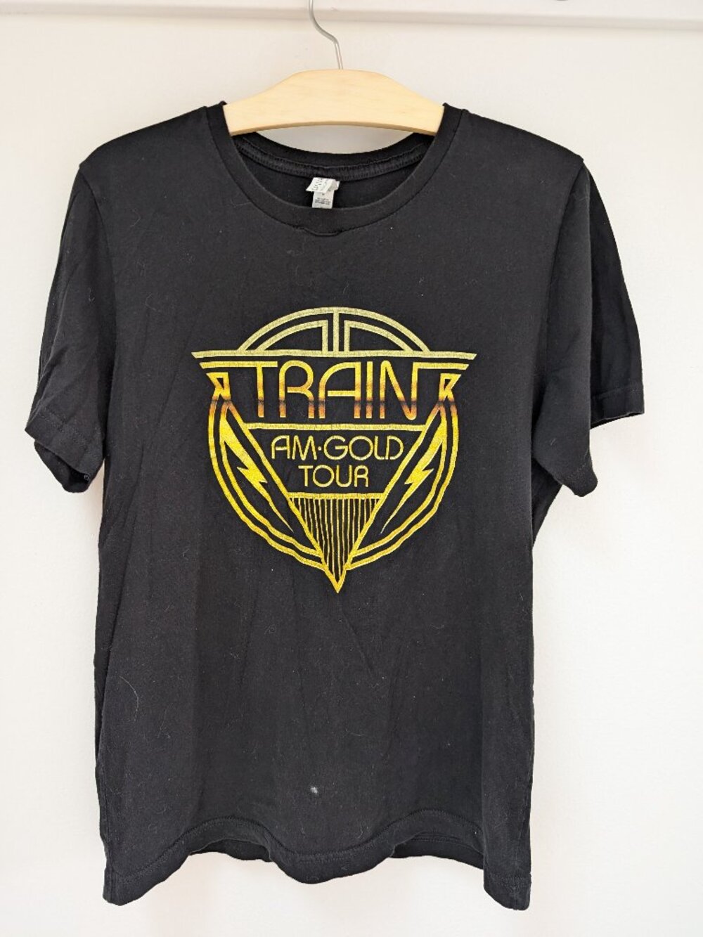 2022 Train 'AM Gold' Tour Shirt - Size M